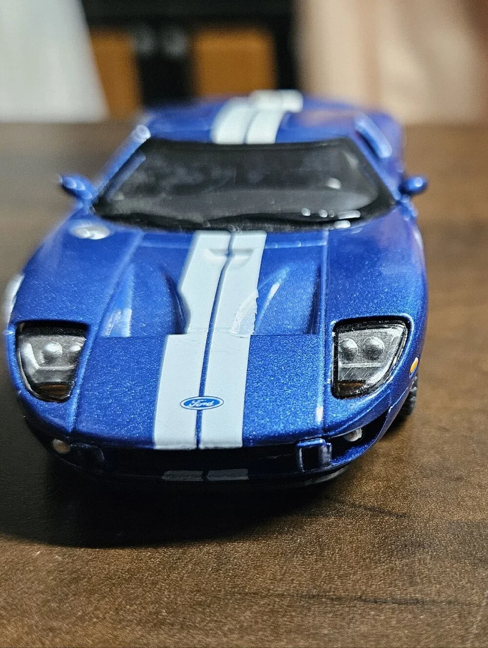 2006 Ford GT Blue White Stripe  KT5092